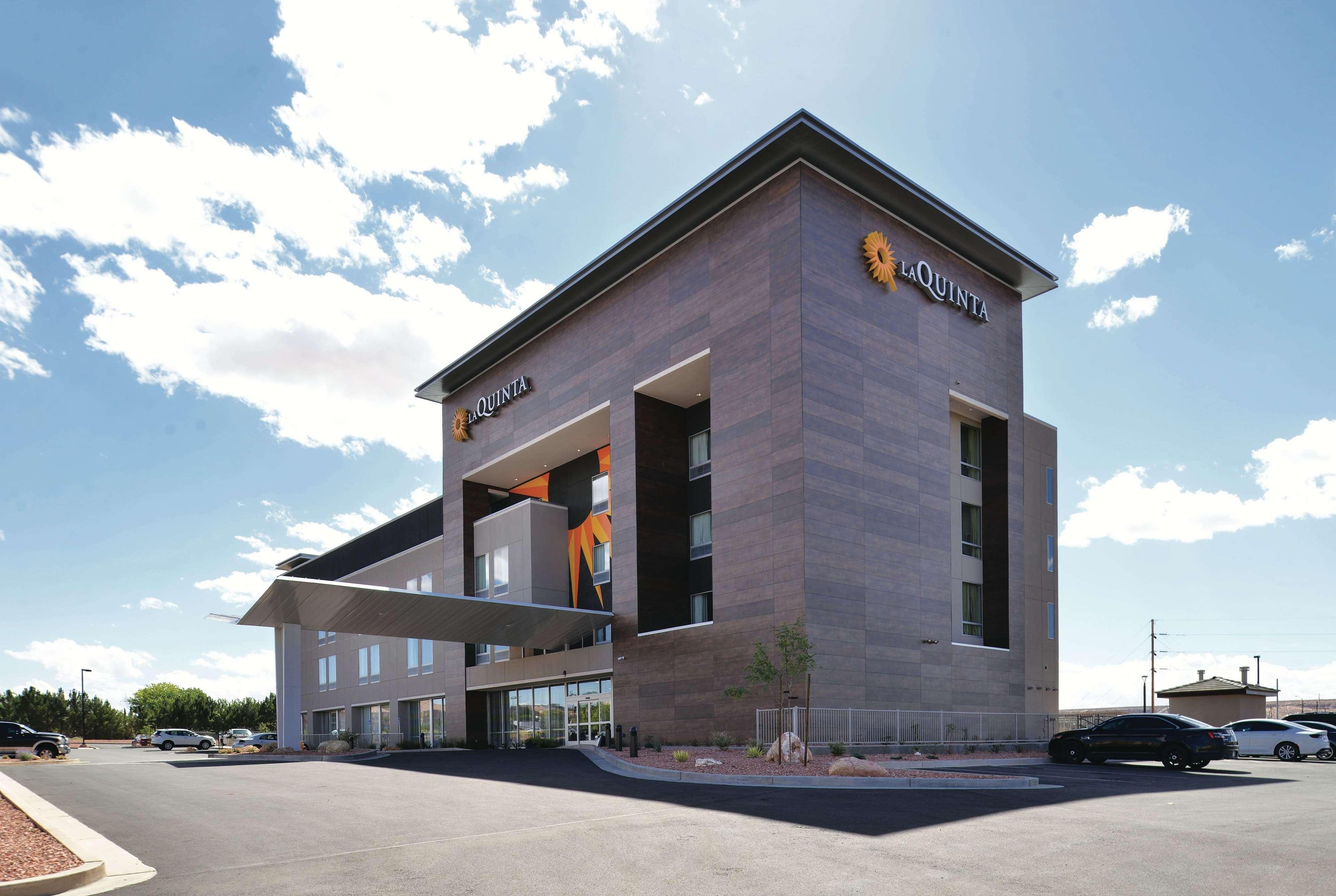 La Quinta By Wyndham Page At Lake Powell Exterior photo